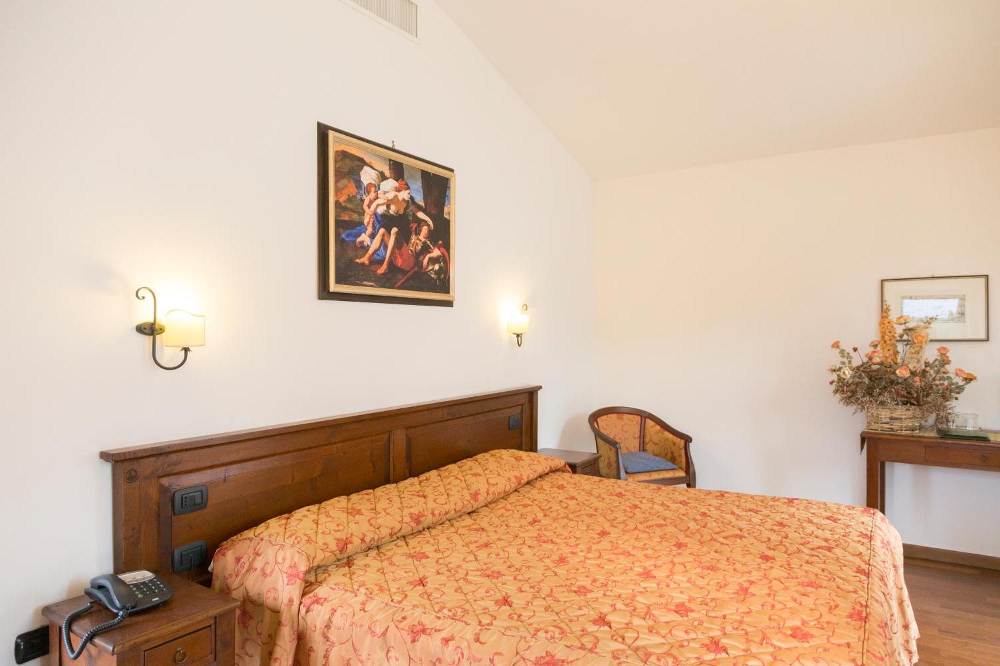 Colleverde Country House & Spa Урбино Екстериор снимка