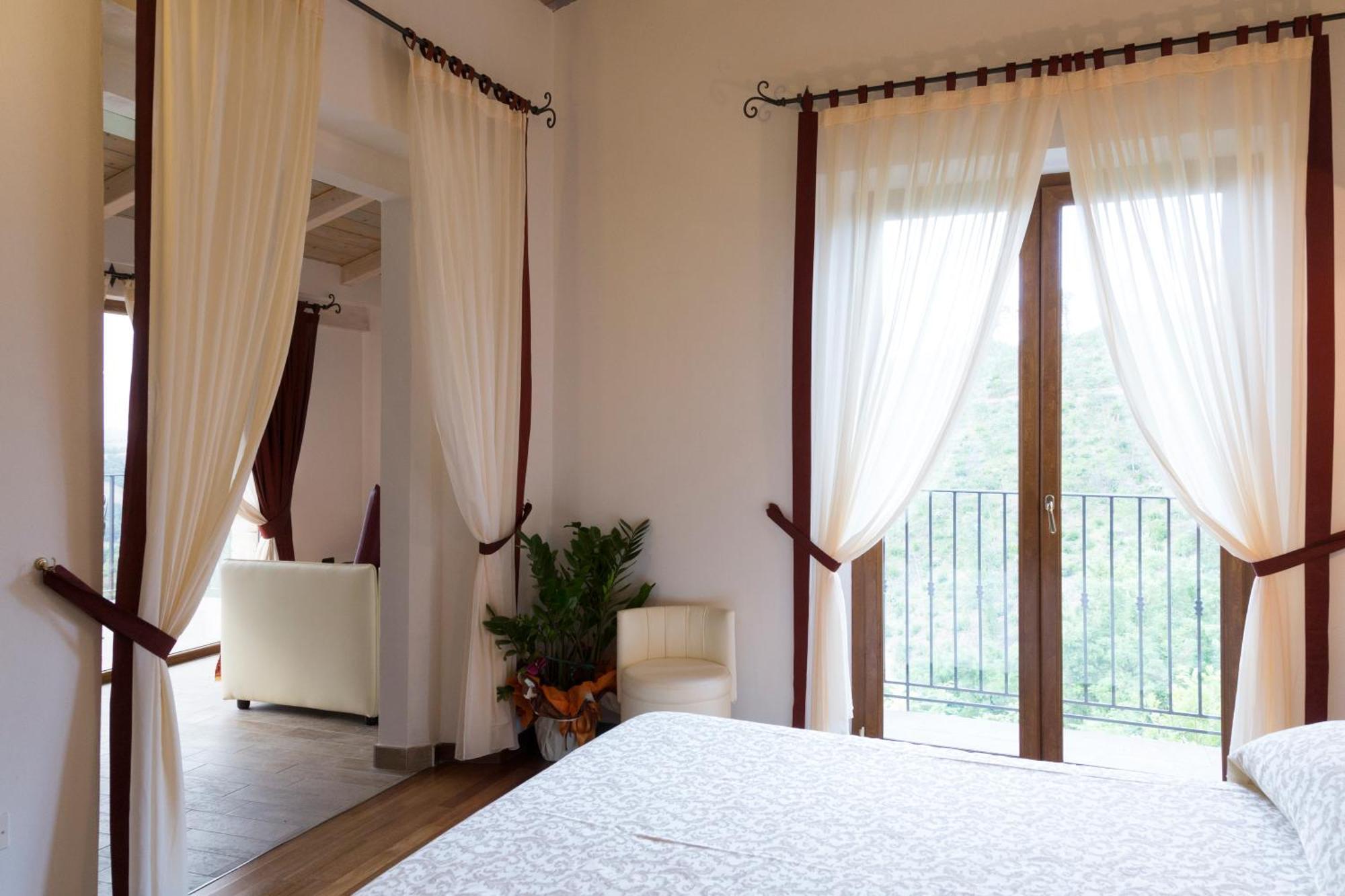 Colleverde Country House & Spa Урбино Екстериор снимка